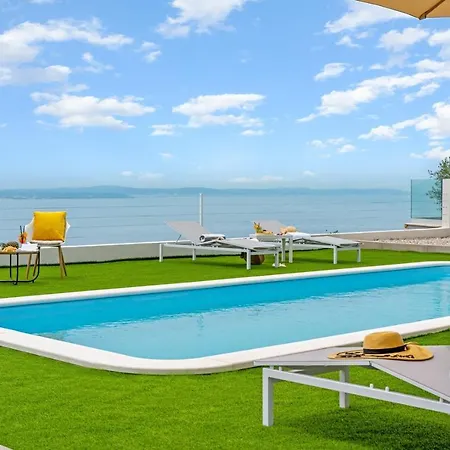 Vila 2-bedroom La With Private Heated 33sqm Pool *
