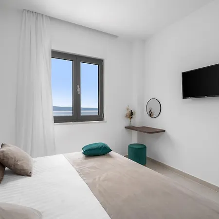 2-bedroom La With Private Heated 33sqm Pool Vila *